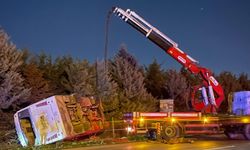 Kocaeli Gebze’de İşçi Taşıyan Midibüs Devrildi: 1’i Ağır 8 Yaralı