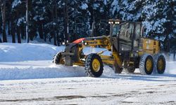 Yoğun kar nedeniyle 1117 yol ulaşıma kapandı