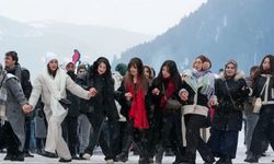 Uzungöl Kış Festivali’nde 6 bin 161 kişi horon rekoru kırdı!