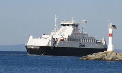 Fırtına nedeniyle Gökçeada ve Bozcaada seferlerine bir gün ara verildi