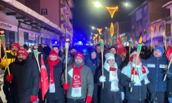 Sarıkamış Şehitleri İçin Eksi 23 Derecede Meşaleli Yürüyüş