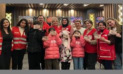 Kızılay’dan Kars’ta çocuklara ramazan sevinci: 300 çocuk sinemada buluştu