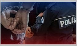 Mersin’de silahlı kavgada yoldan geçen genç kız hayatını kaybetti