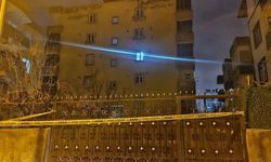 Kolonlarından ses gelen, 51 kişinin olduğu bina boşaltıldı