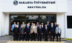 Ali İhsan Yavuz ve Ertuğrul Kocacık SAU’de Paylaşım Toplantısına Katıldı