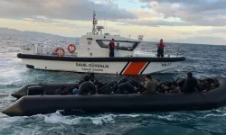 İzmir açıklarında operasyon: 40 düzensiz göçmen yakalandı