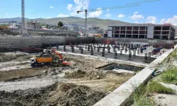 Van’da 800 yataklı hastane için çalışmalar hız kazandı
