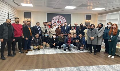 POLİSAN HOLDİNG’DEN LİSE ÖĞRENCİLERİNE İLHAM VEREN BULUŞMA!