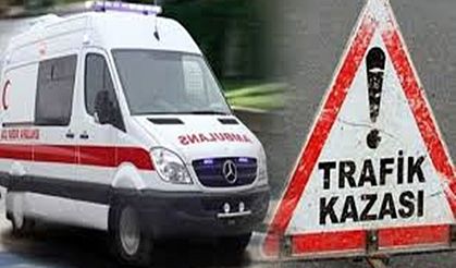 Kaza yapan tıra çarpan yolcu otobüsü devrildi;1 ölü 27 yaralı!