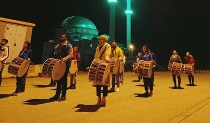 Niğde'de 10 bin öğrenciye sahur eğlencesi