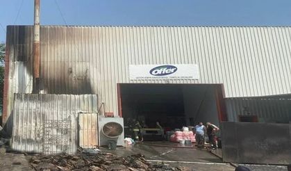 Kocaeli'de bir fabrikada  yağ kazanı patladı! 2 işçi yaralandı