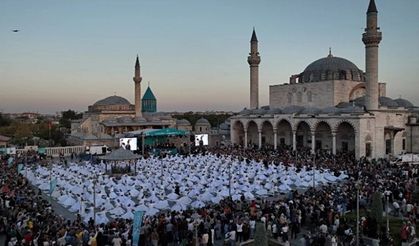 250 semazenin büyüleyen sema ayini