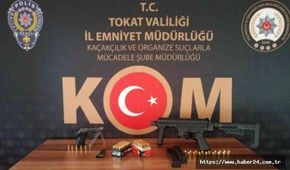 Tokat’ta aracın içinden uzun namlulu silah çıktı