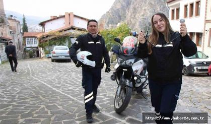 Amasya'da Sağlık Çalışanı Çi̇ft Motosi̇klet Ambulansla Hayat Kurtarıyor