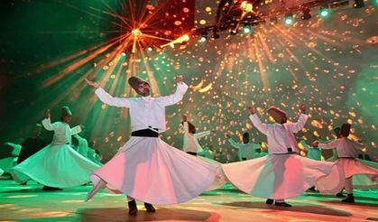 Hz. Mevlana'ya görkemli anma