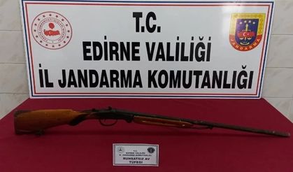 Enez'de ruhsatsız av tüfeği ele geçirildi