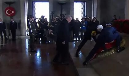 Devlet erkanından Anıtkabir'de anma töreni