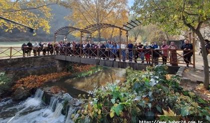 Manisalı kadınlar adım adım gezdi