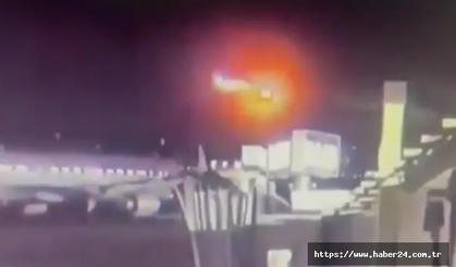 Uçak ile helikopter çarpıştı!