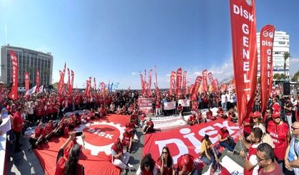 İzmir’de 23 Bin Belediye İşçisi Grevde!