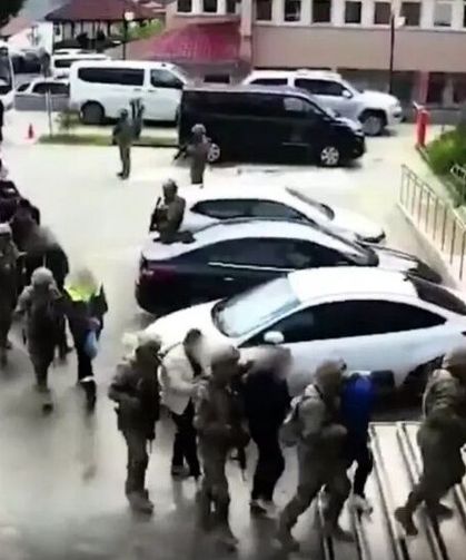 Artvin merkezli 22 ilde operasyon 32 şüpheli yakalandı