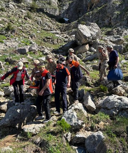 Ters Laleler Bölgesinde Yaralanan Vatandaş Ekiplerin Çalışmasıyla Kurtarıldı