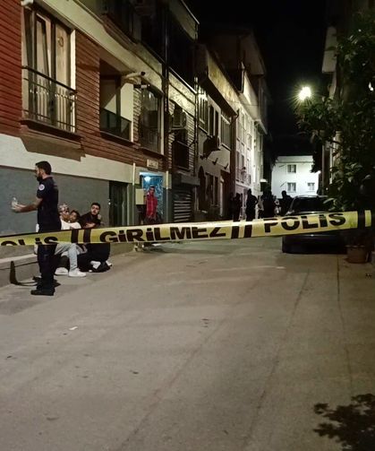 Bursa’da 3’üncü Kattaki Balkondan Düşen Hamile Kadın Hayatını Kaybetti