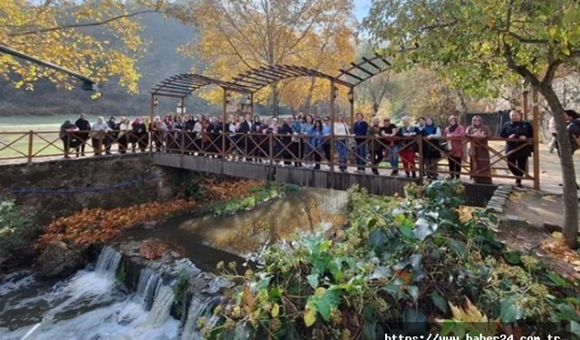 Manisalı kadınlar adım adım gezdi