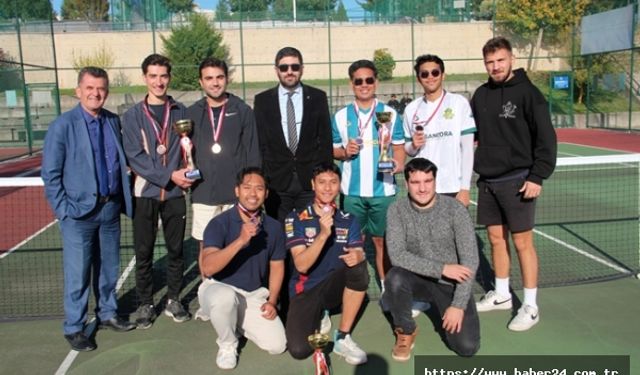 SAÜ’ DE CUMHURİYET KUPASI HEYECANI