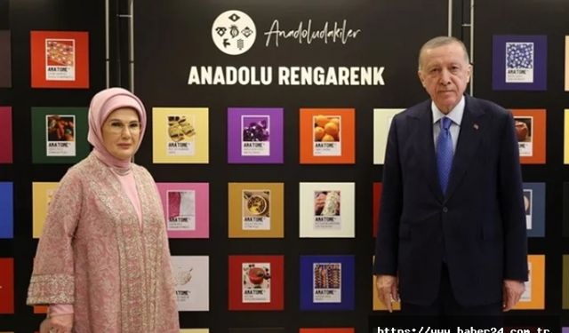 Erdoğan çiftinden 'Anadoludakiler' sergisine ziyaret