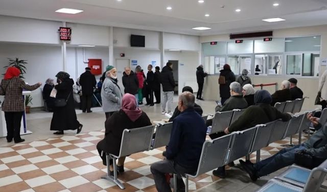 Sakarya Büyükşehir Belediyesi Tıp Merkezi, vatandaşlara şifa dağıtıyor