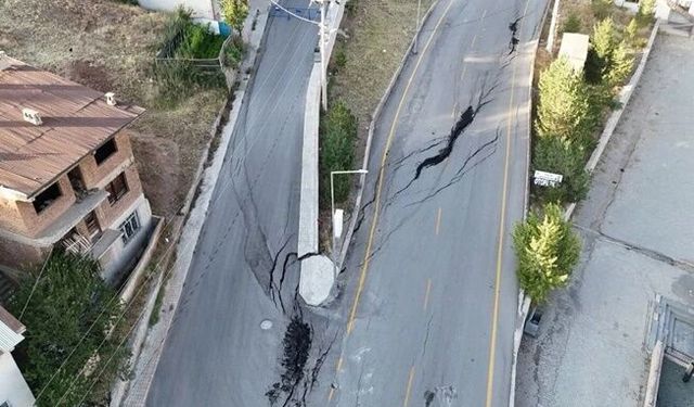 Erzurum İspir’de heyelan