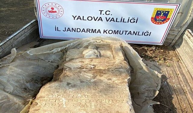 Yalova’da Roma Dönemine Ait 1900 Yıllık Mezar Taşı Ele Geçirildi