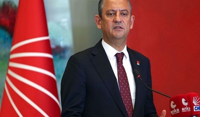CHP 22. Olağanüstü Kurultayı toplandı: Özgür Özel tek aday