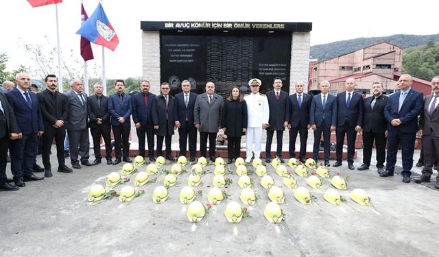 Maden faciasında hayatını kaybeden 43 madenci anıldı