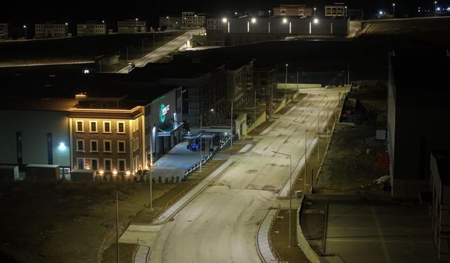 Yalova Makine İhtisas OSB’de Yeni Nesil Elektrik ve Aydınlatma Altyapısı Devrede