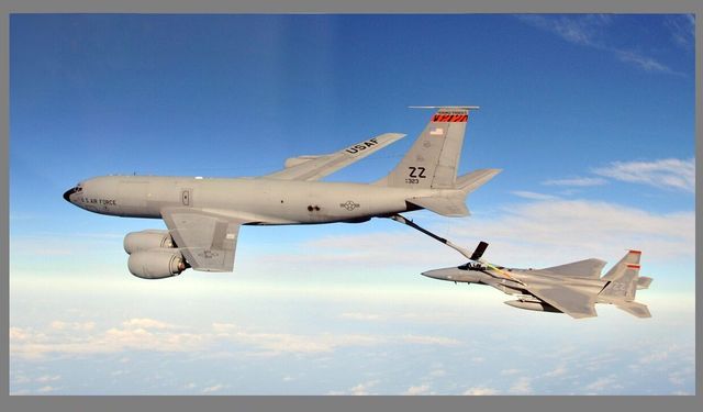 ABD’ye Ait Yakıt İkmal Uçağı Irak’ın Batısında Düştü