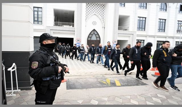 Kendilerini Azerbaycan Şirketi Gibi Tanıttılar: 105 Milyonluk Dolandırıcılık