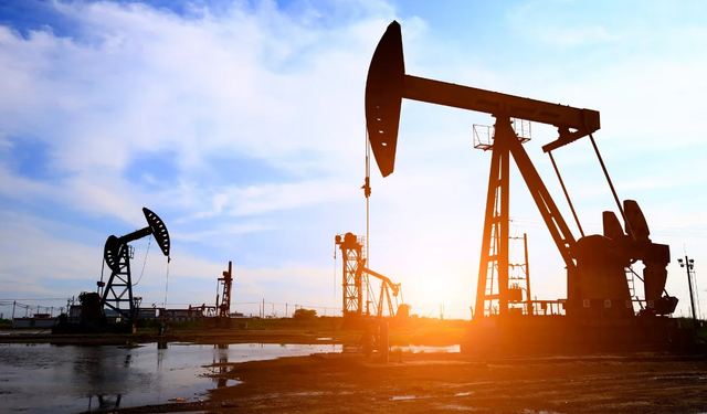 Petrol fiyatları sıçradı: Brent 97 doların üzerinde