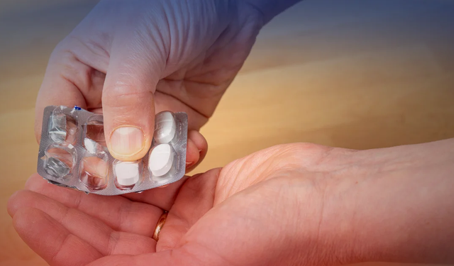 İstanbul ve Tokat'ta ilaç operasyonu