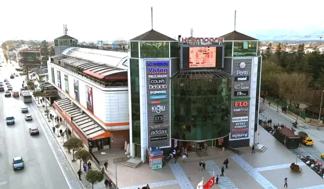 Düzce’de Krempark AVM'ye mühür!