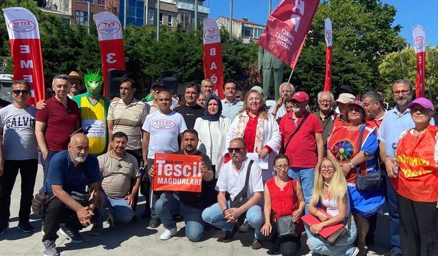 Kartal’da Emekli İsyanı: “Sadaka Değil Hakkımızı İstiyoruz”