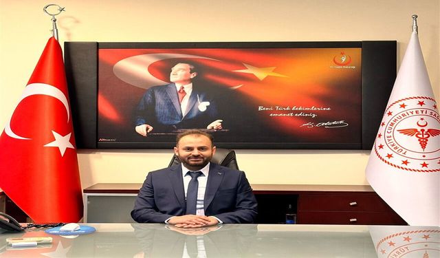 Eser Uyanık Kimdir