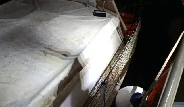 Avcılar açıklarında tekne arızası 6 kişi kurtarıldı