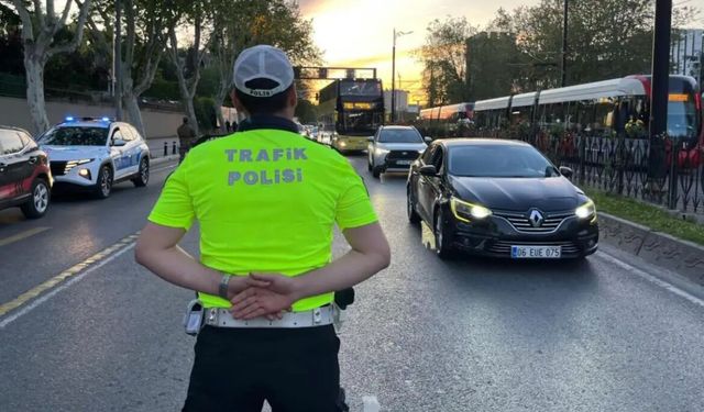 İstanbul’da triatlon şampiyonası nedeniyle çok sayıda yol kapatıldı