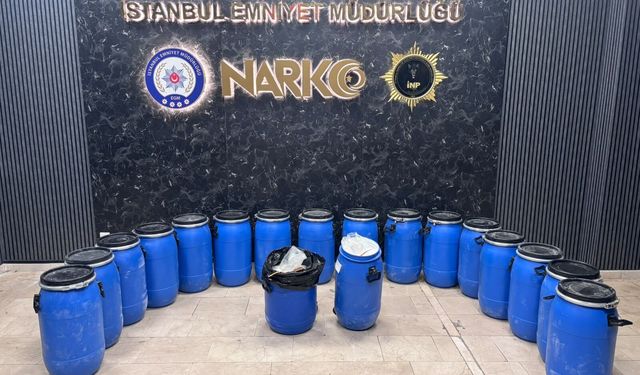 Bayrampaşa’da  Araçta Yaklaşık Yarım Ton Uyuşturucu Madde Ele Geçirildi