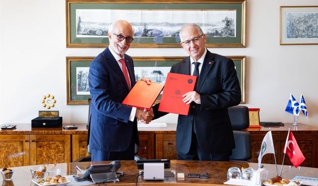Santa Farma ve Kocaeli Üniversitesi'nden Sanayide Dev İş Birliği: İlaç Üretimi İçin Özel Program Başladı!
