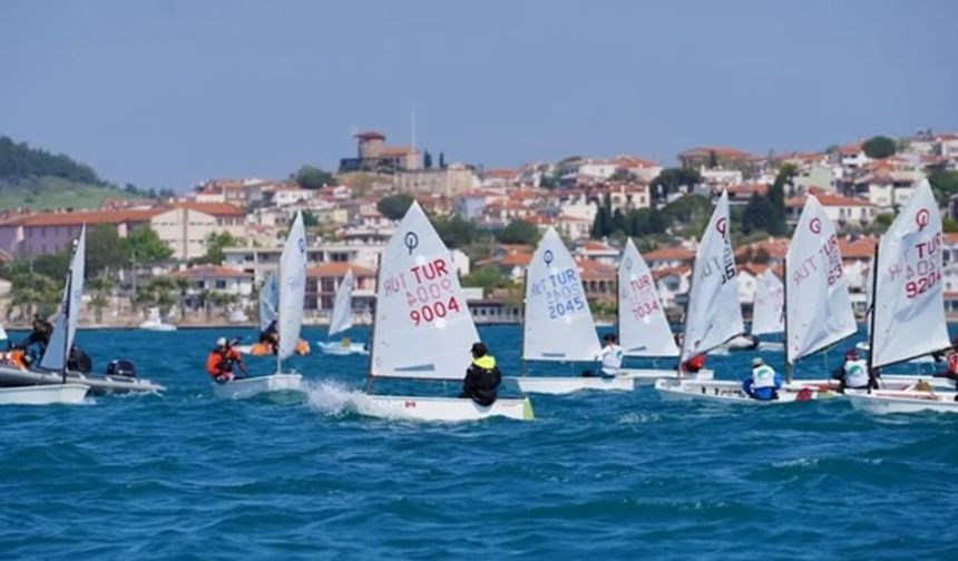 Ayvalık TYF yelken ligi 3. Ayak Yarışları’na ev sahipliği yapıyor