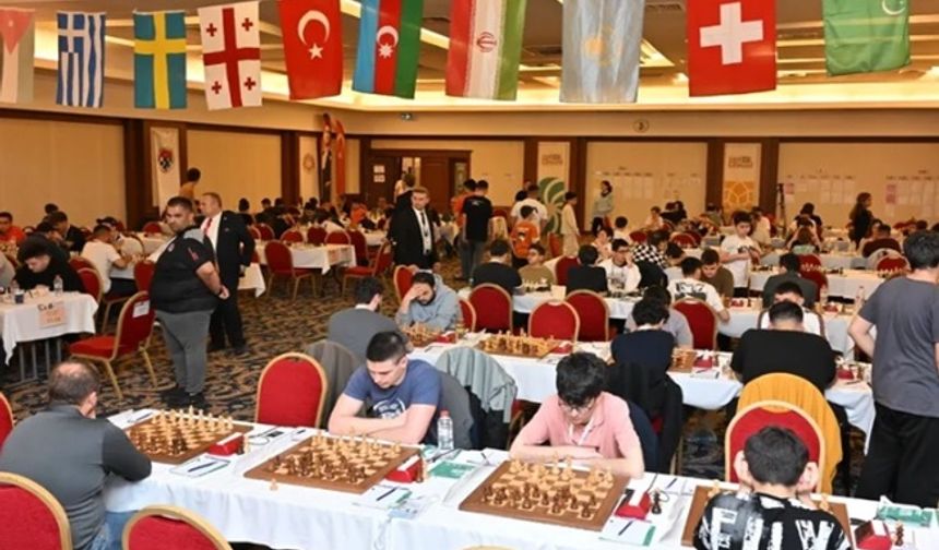 Manisa’da uluslararası satranç turnuvası heyecanı başladı