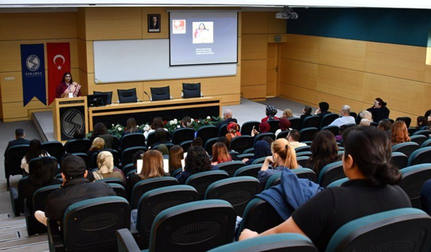Yapay Zeka İnsanın Yerini Tutmaz, Anlamayı Kolaylaştırır